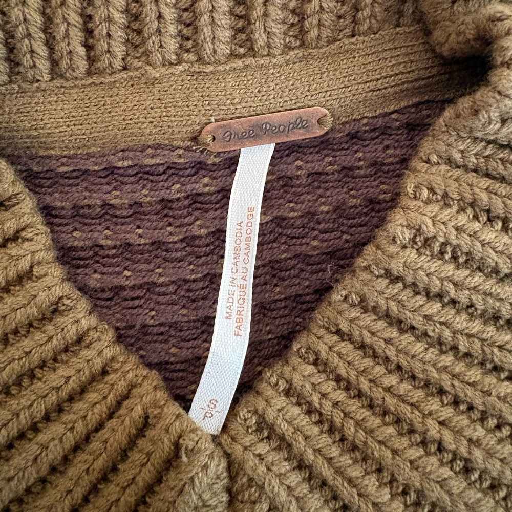 NEW! Free People Maisie Oversize Sweater - Picture 7 of 12